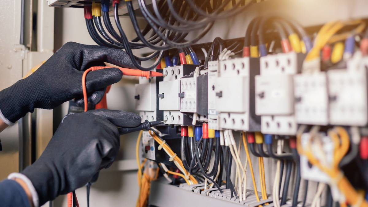 UVV Prüfung – DGUV Vorschrift 3 und die Bedeutung für Unternehmen